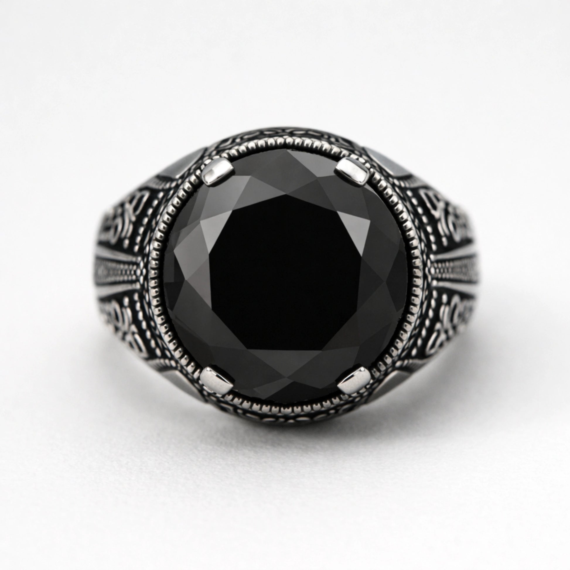 Men’s 925 sterling silver ring with round faceted midnight black stone and vintage engraved band